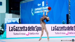 mukhina sasha sfe01350 copia simone ferraro ph